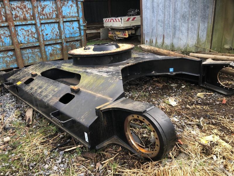 Hitachi CHASSIS PELLE CHENILLE ZX 210LC Andere