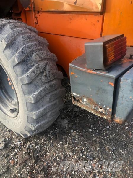 Hitachi W 90 Фронтальные погрузчики