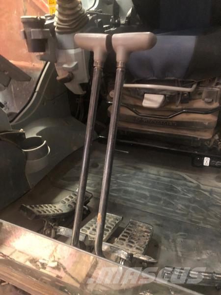Hitachi ZX180LC Bageri guseničari