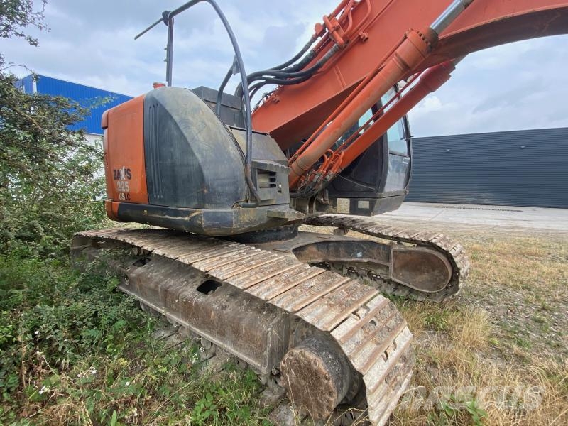 Hitachi ZX225USLC-3 Excavadoras de cadenas