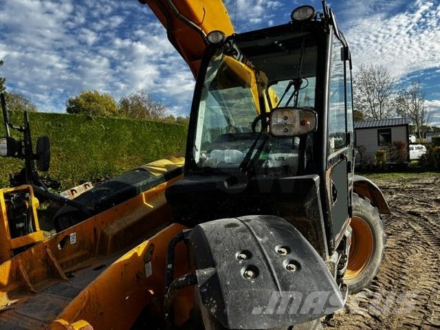 JCB 535-125 Ładowarki teleskopowe