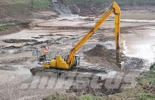 JCB BIGFLOAT JS 220LC Paletli ekskavatörler