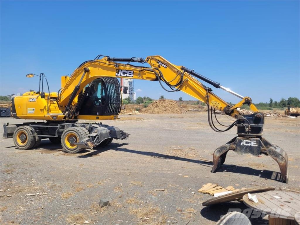 JCB JS175W حفارات بعجل