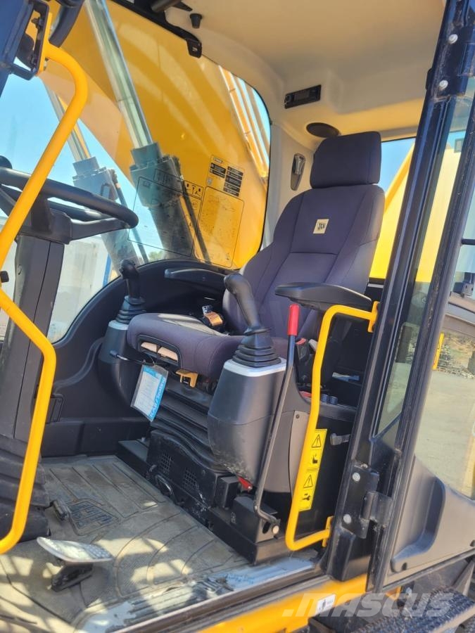 JCB JS175W حفارات بعجل