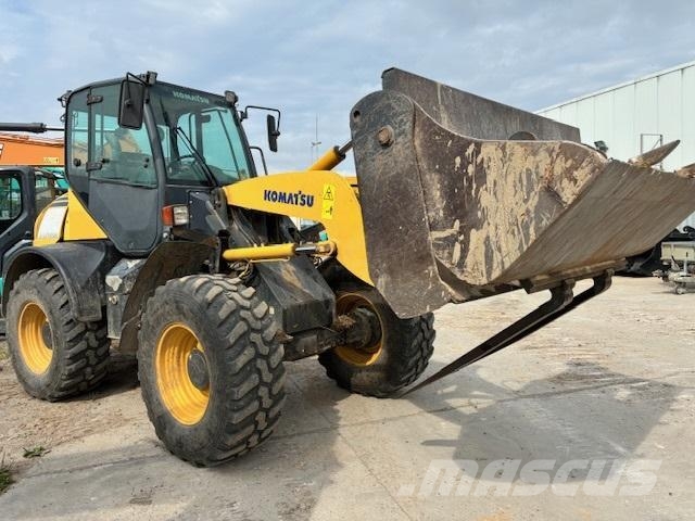 Komatsu WA100M6 لوادر بعجل