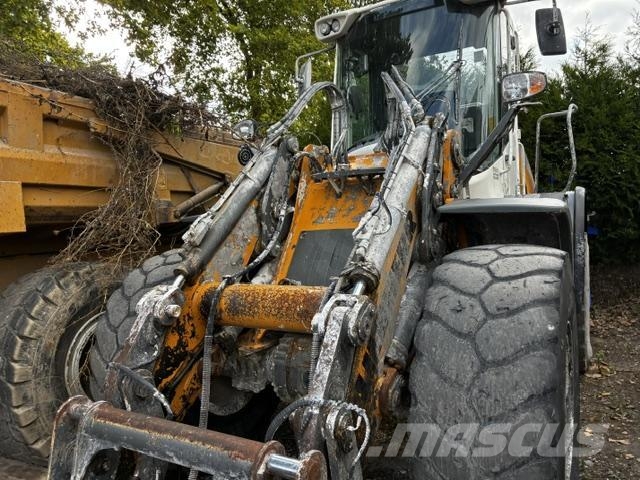 Liebherr L538 Chargeuse sur pneus