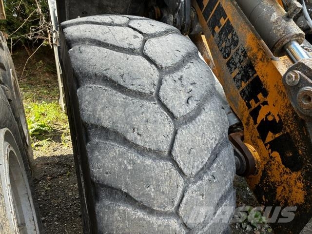 Liebherr L538 Chargeuse sur pneus