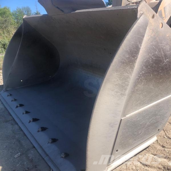 Liebherr L566 Utovarivači na kotačima