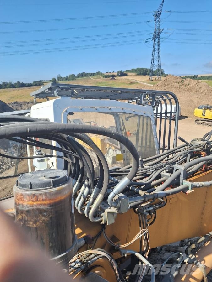 Liebherr R 944B VH HD 解体油圧ショベル
