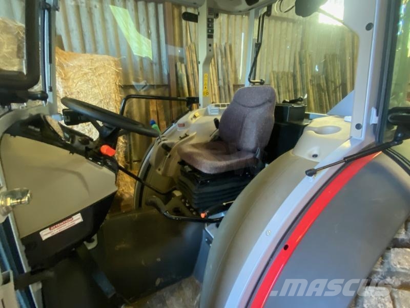 Massey Ferguson 3 WF.75 Traktorit