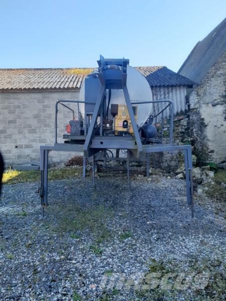  MENARD BOUILLE SUR BERCE 3000 LITRES Overige