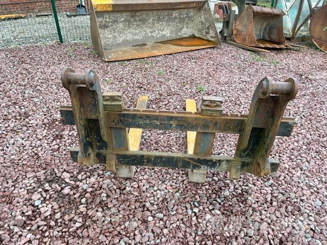 Terex TABLIER FOURCHE TL 80 Diger