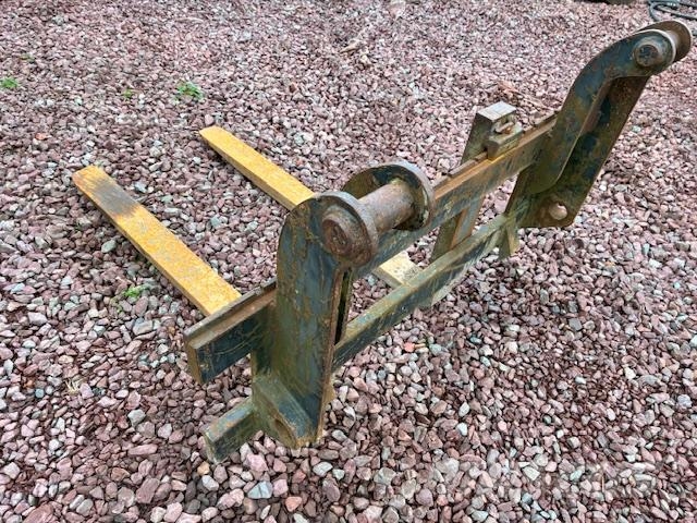 Terex TABLIER FOURCHE TL 80 Diger