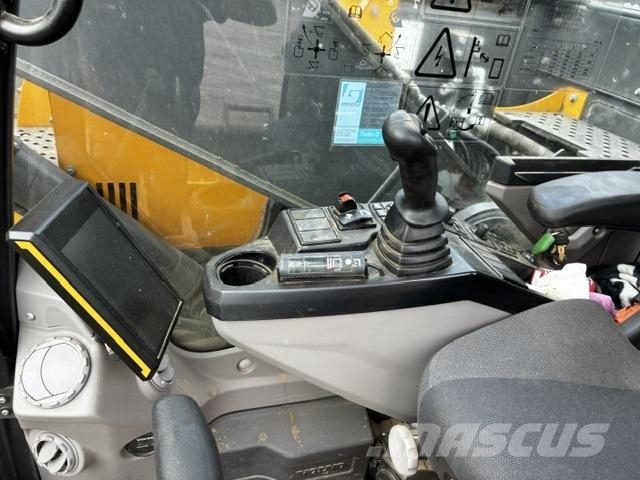 Volvo ECR 235EL حفارات زحافة
