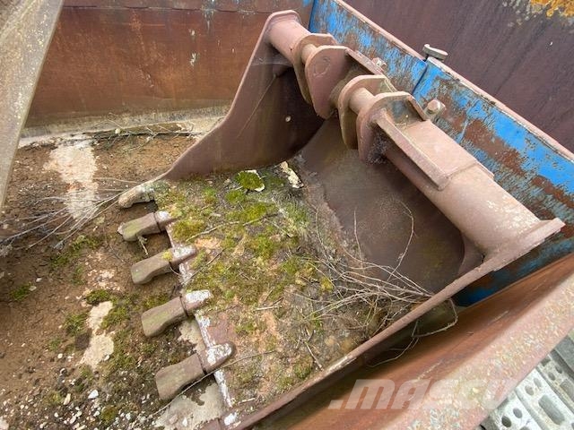 Volvo ORIENTABLE & TERRASSEMENT 2M & 1M50 버켓