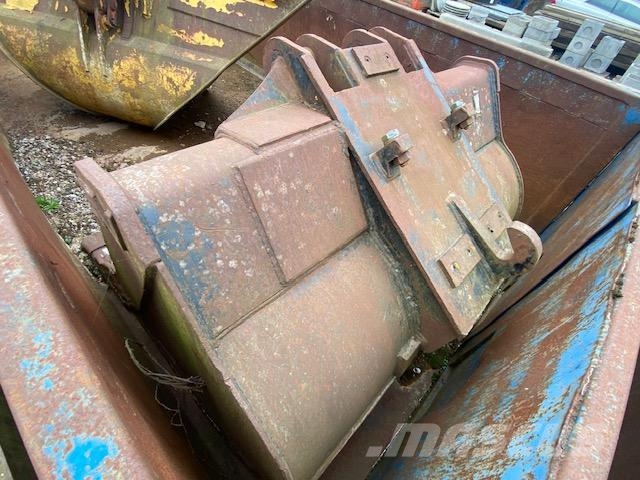 Volvo ORIENTABLE & TERRASSEMENT 2M & 1M50 버켓