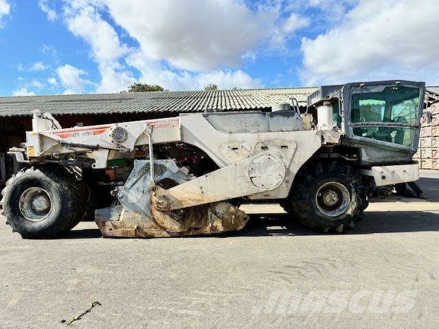Wirtgen WR 2400 Diger