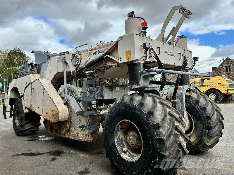 Wirtgen WR 2400 Diger