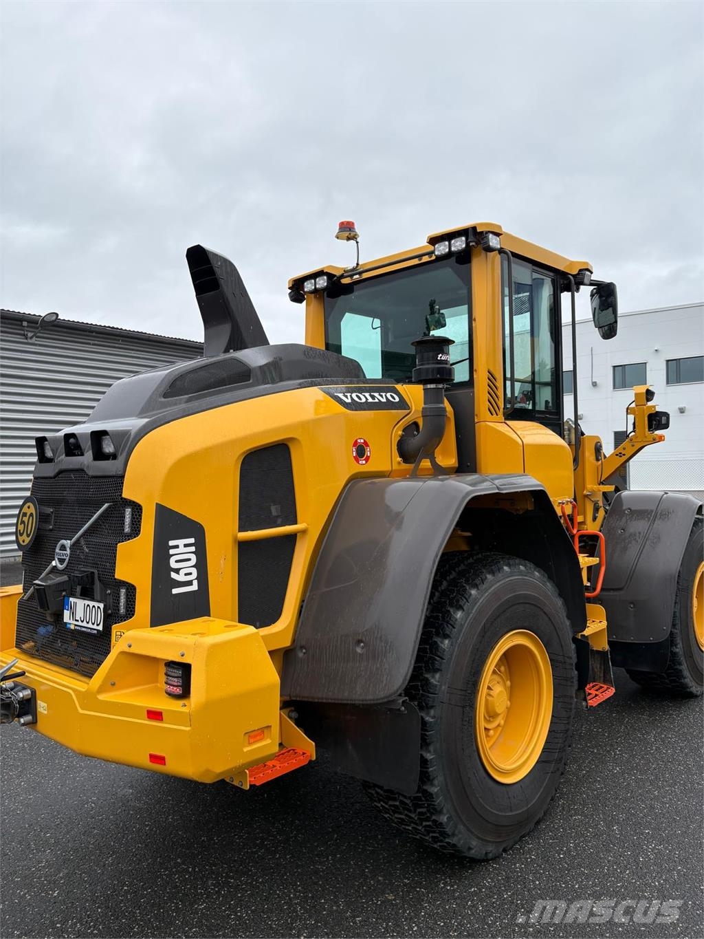  L60H Wheel loaders