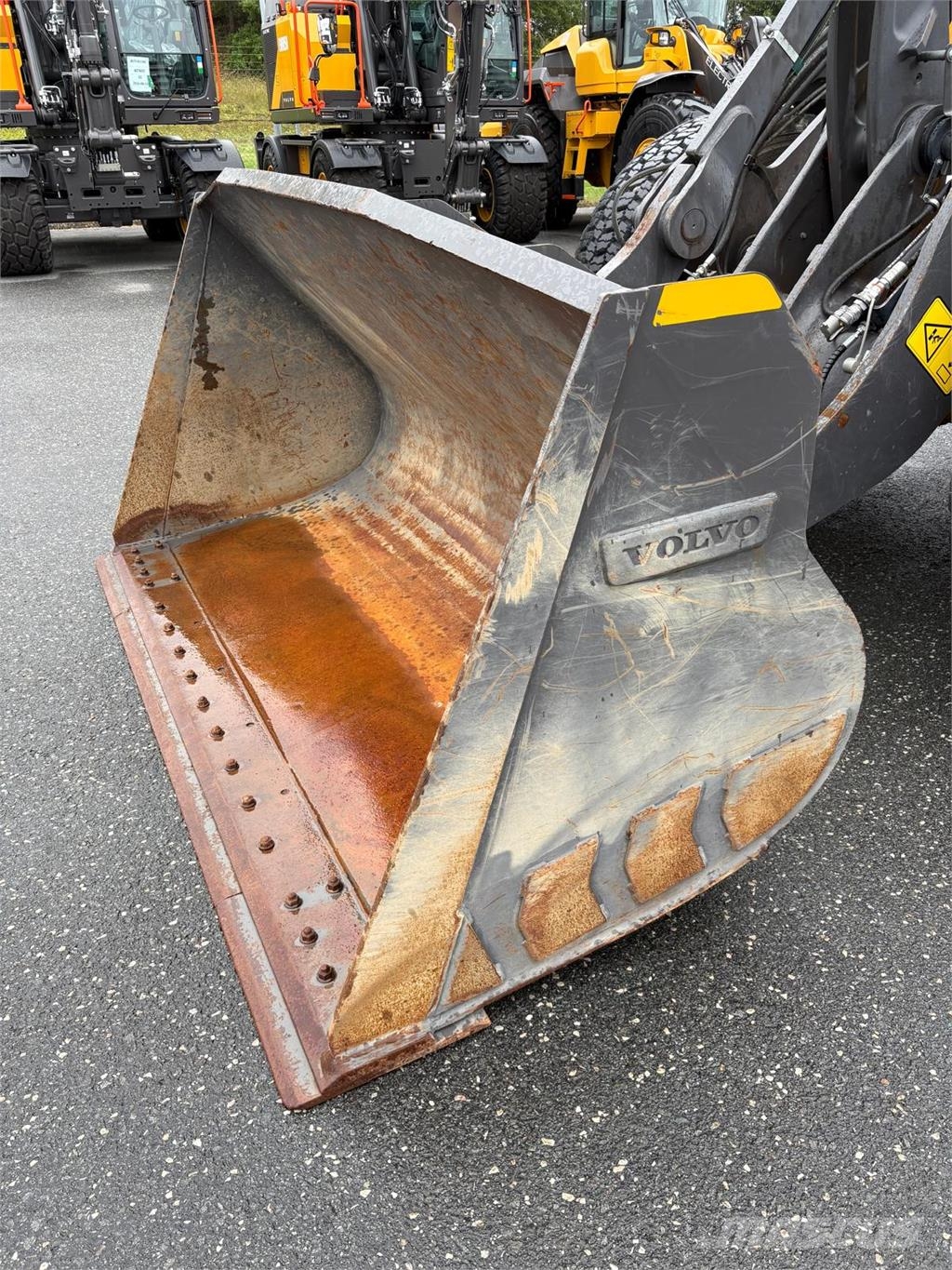  L60H Wheel loaders