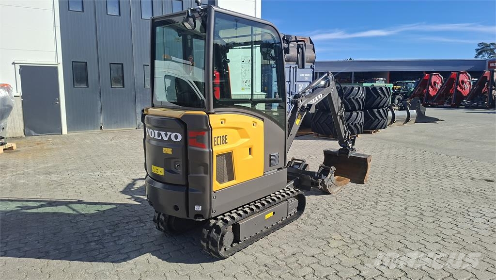 Volvo EC18E حفارات صغيرة أقل من 7 طن (حفارات صغيرة)