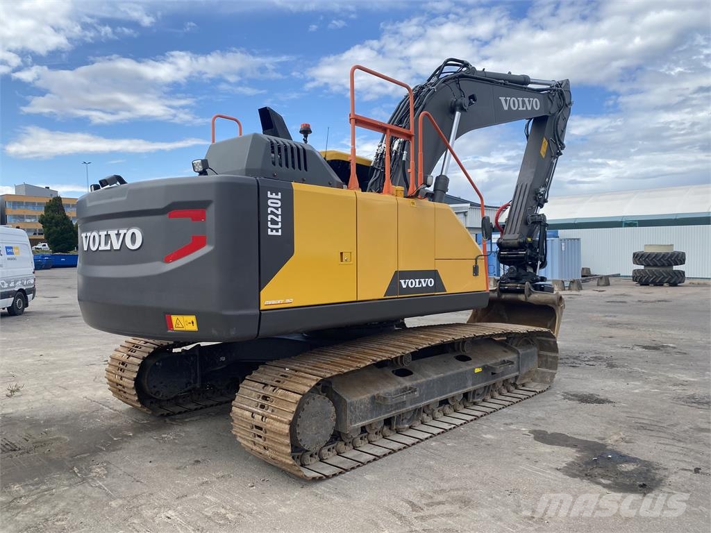 Volvo EC220EL 履带挖掘机