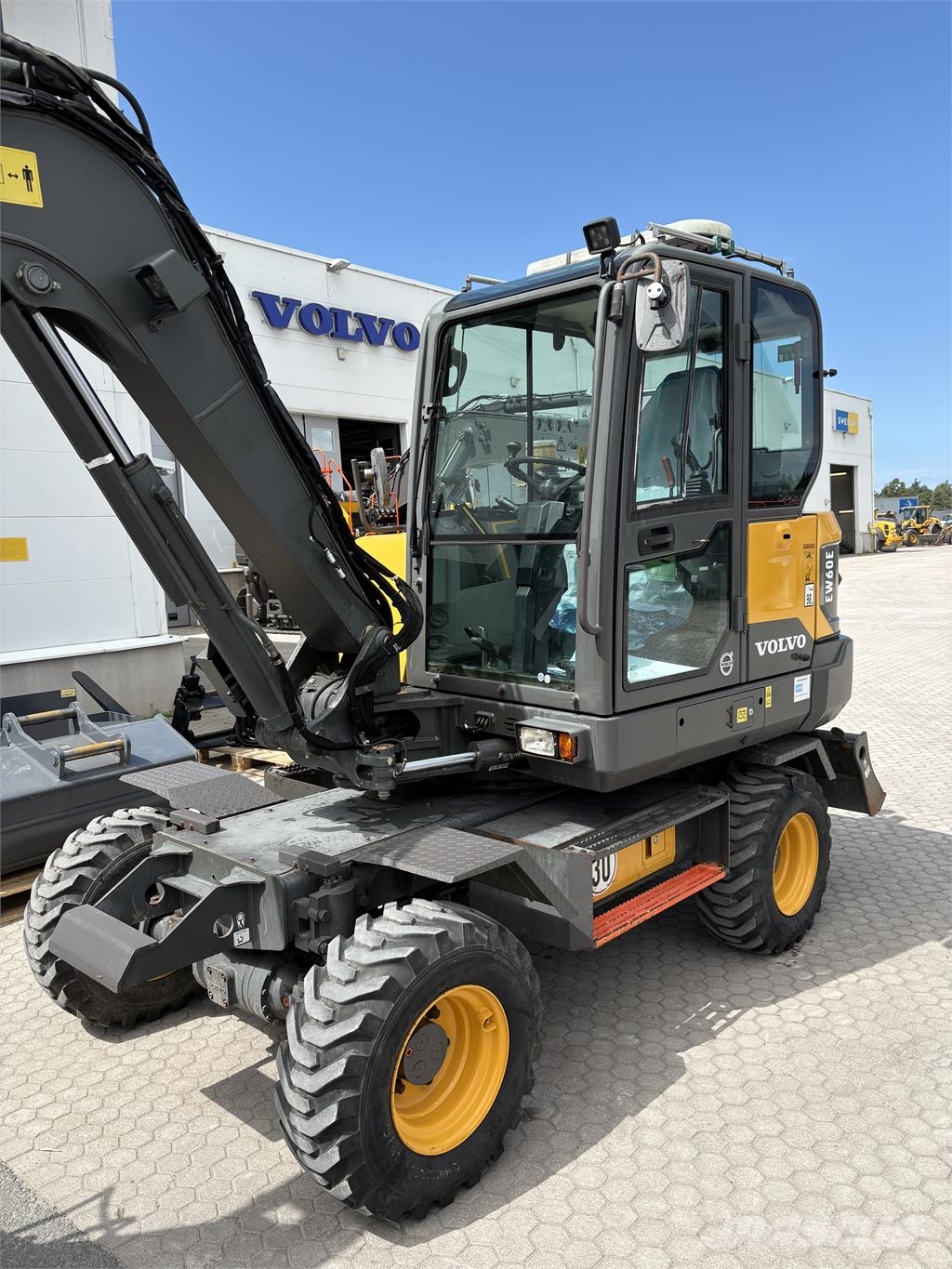 Volvo EW60E Miniescavadeiras < 7t (Mini escavadeiras)