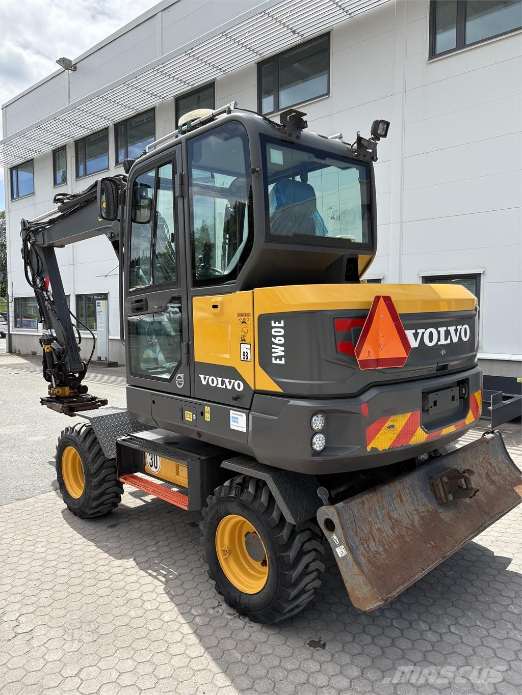Volvo EW60E Miniescavadeiras < 7t (Mini escavadeiras)