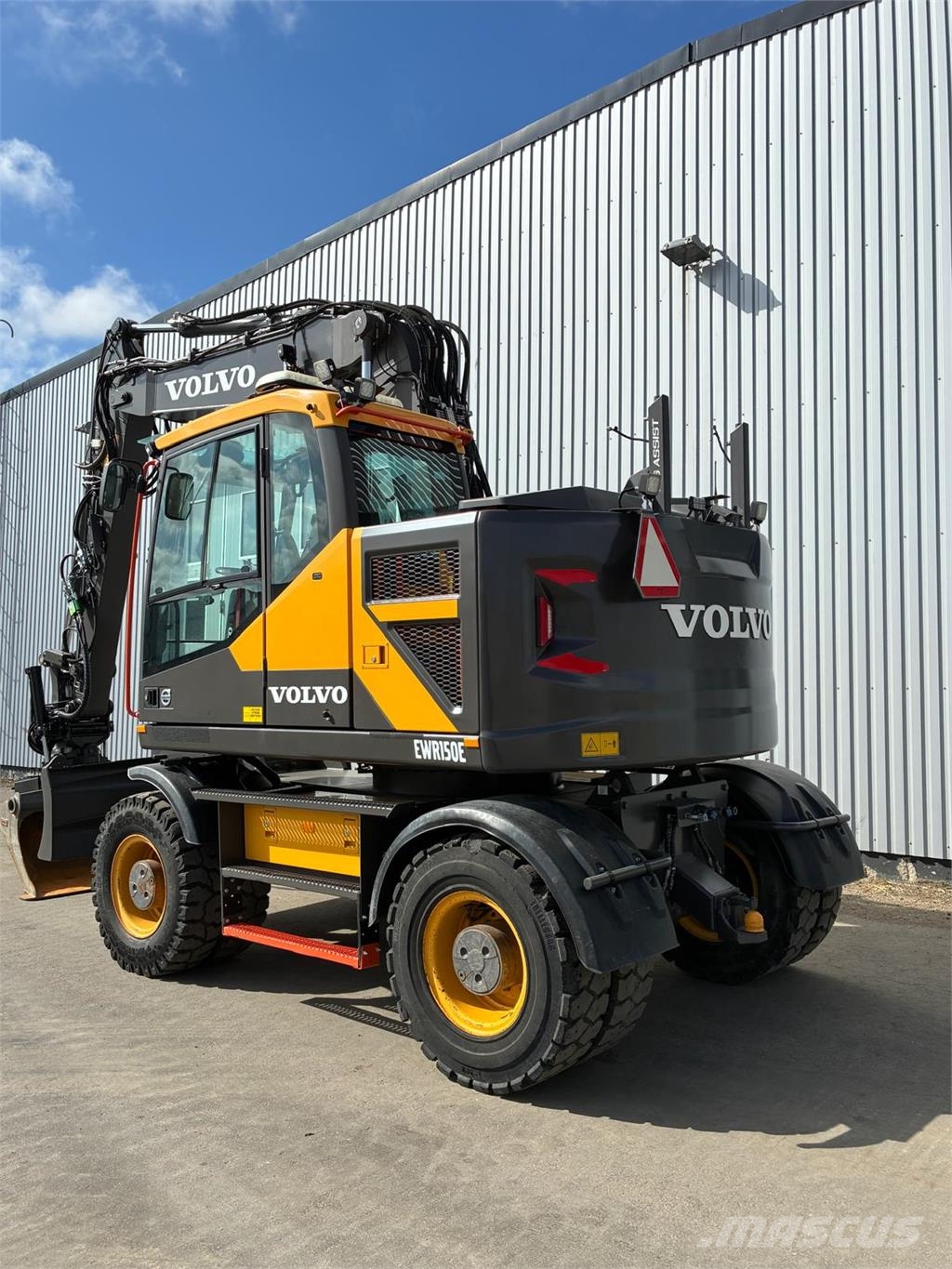 Volvo EWR150E Колёсные экскаваторы