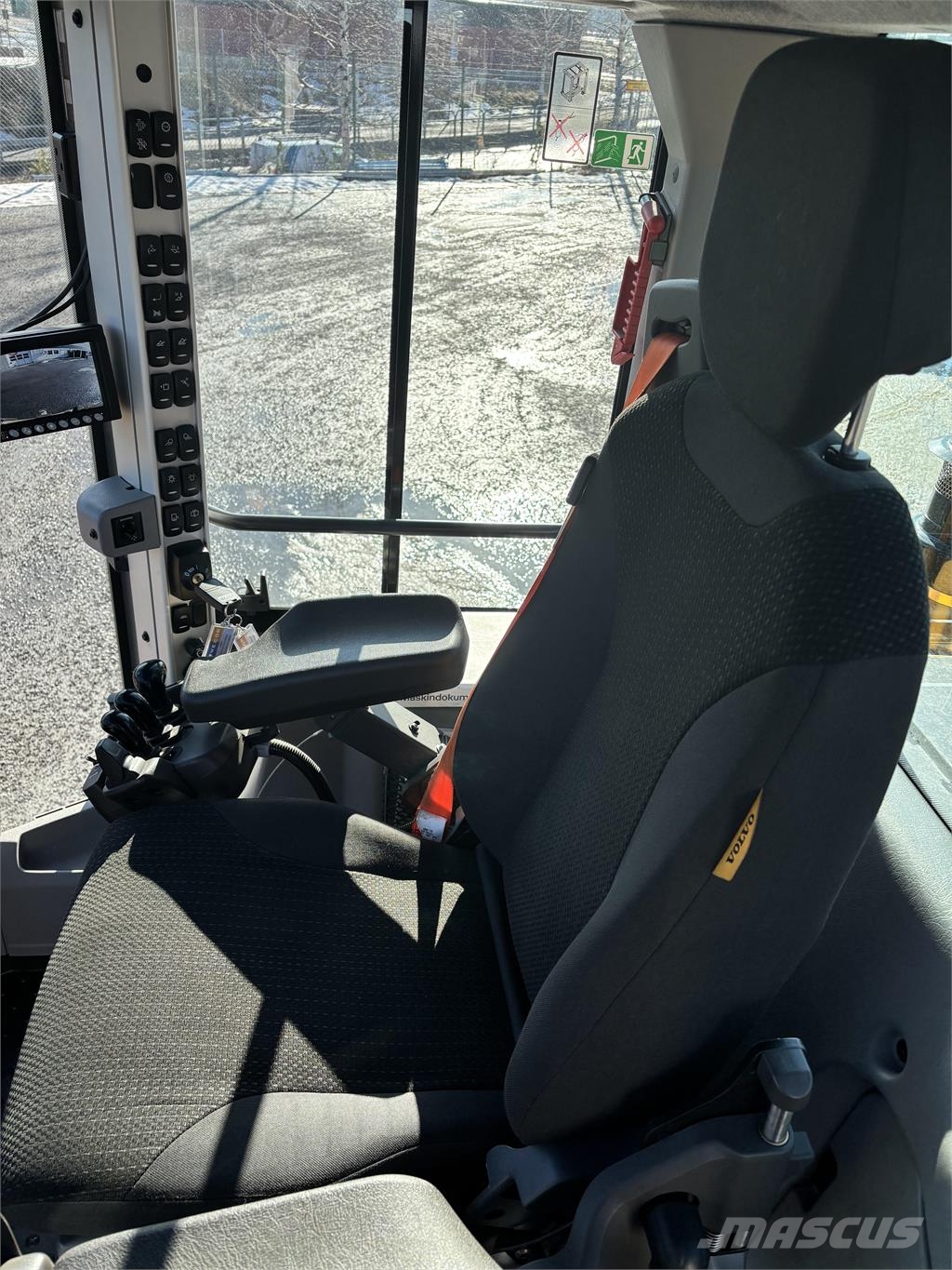 Volvo L60H Gumikerekes homlokrakodók