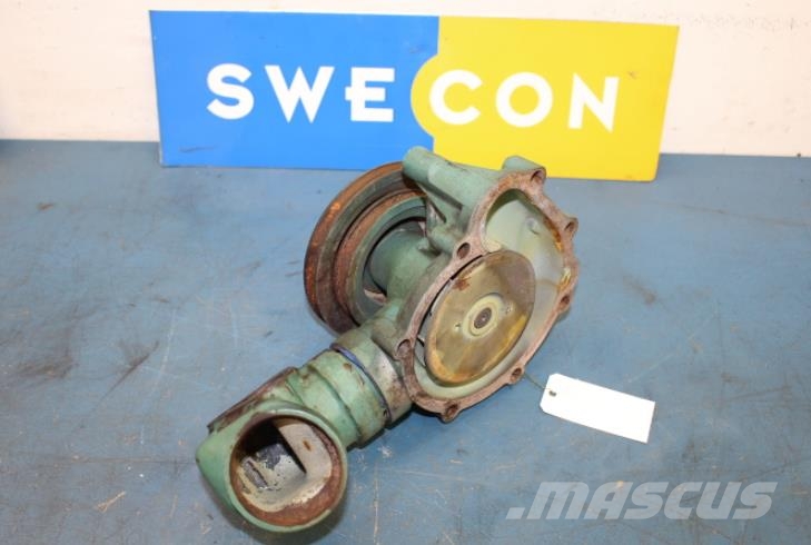 Mecalac 12MX VATTENPUMP Jäähdyttimet