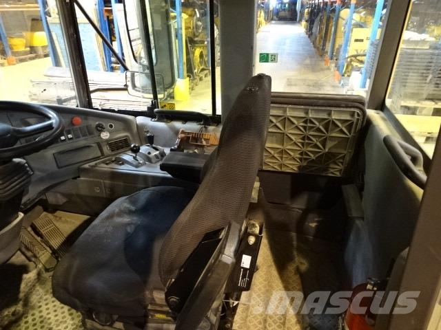 Volvo A25D Hytt komplett Alusta ja jousitus