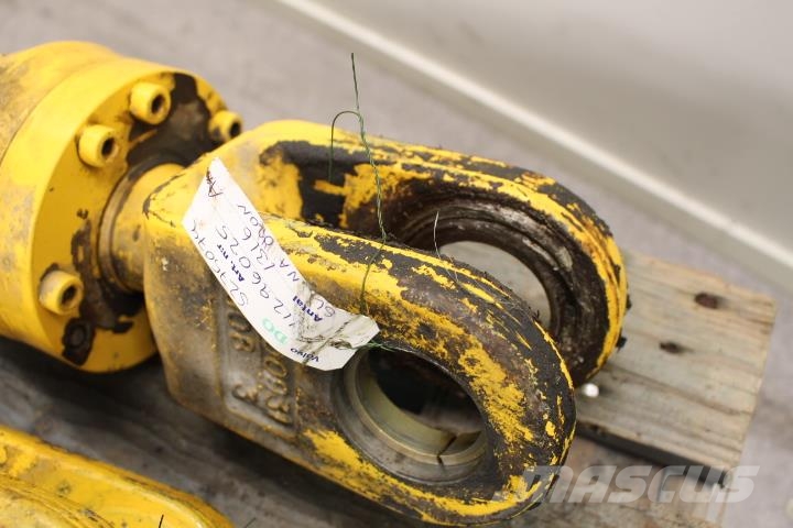Volvo A25D Styrcylinder 底盤和懸架