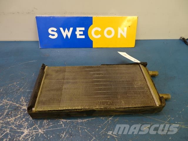 Volvo A25D VÄRMEPAKET 散热器