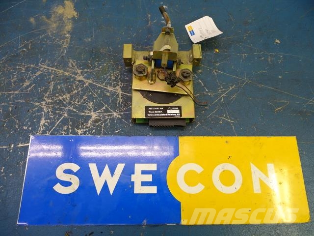 Volvo A25D VÄXELVÄLJARE Ďalšie komponenty