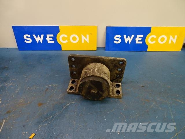 Volvo A25D66 Motorupphängning Engines