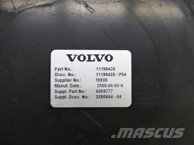 Volvo A25D66 VATTENKYLARE 散热器