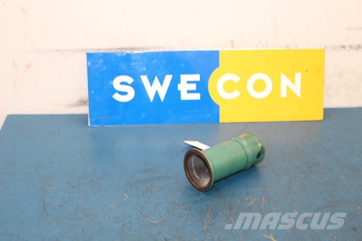 Volvo A25G Kylsystem rör och slangar 散热器