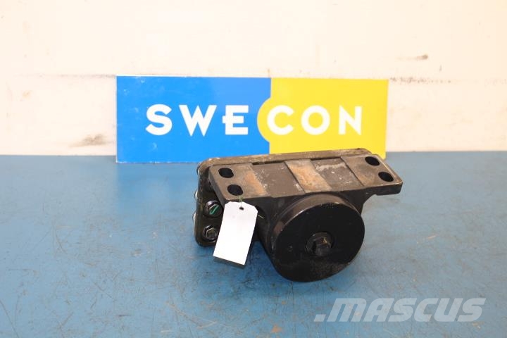 Volvo A25G Motorupphängning 发动机