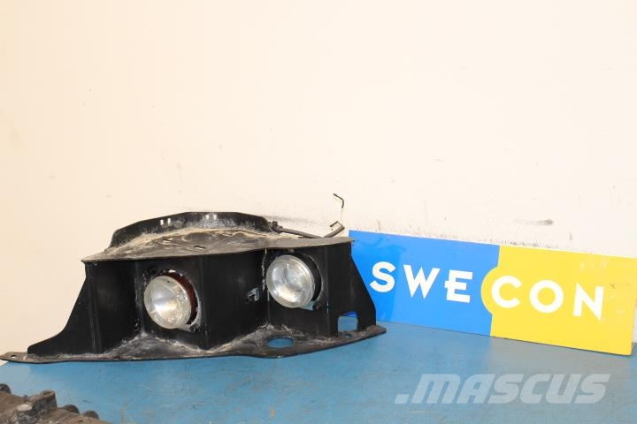 Volvo A25G Strålkastare vänster 電子設備
