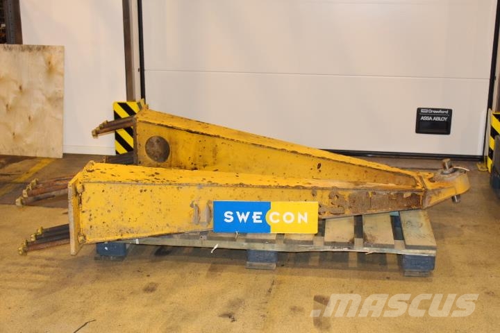 Volvo A35D Bakaxelupphängning 轴