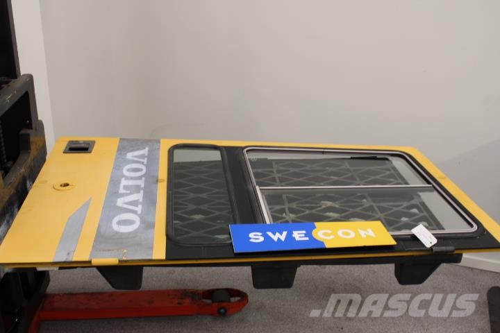 Volvo ATT Dörr vänster Chassis