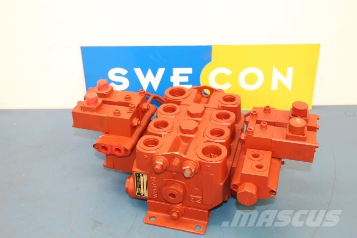 Volvo ATT Hydraul Manöverventil 液压