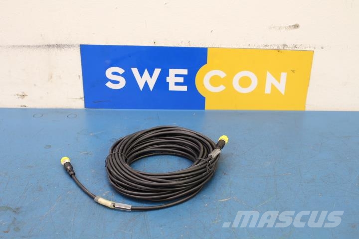 Volvo ATT Kabeldragning Электронные блоки