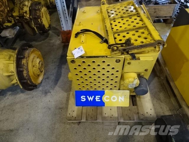 Volvo EC140BLC BRÄNSLETANK Diger parçalar