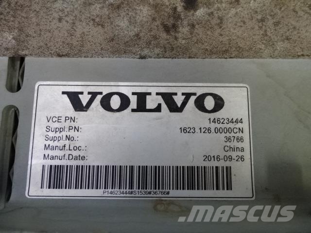 Volvo EC140ELM LADDLUFTKYLARE 라디에이터