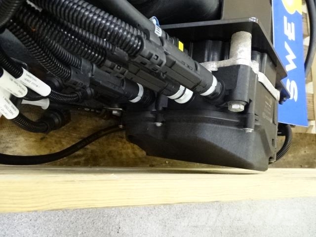 Volvo EC140ELM TANK Motorji
