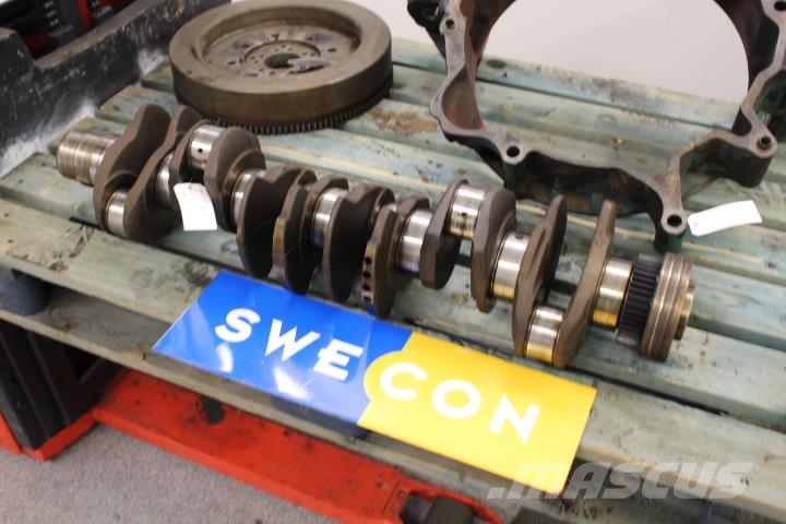Volvo EC210B Motor vevaxel Motorer