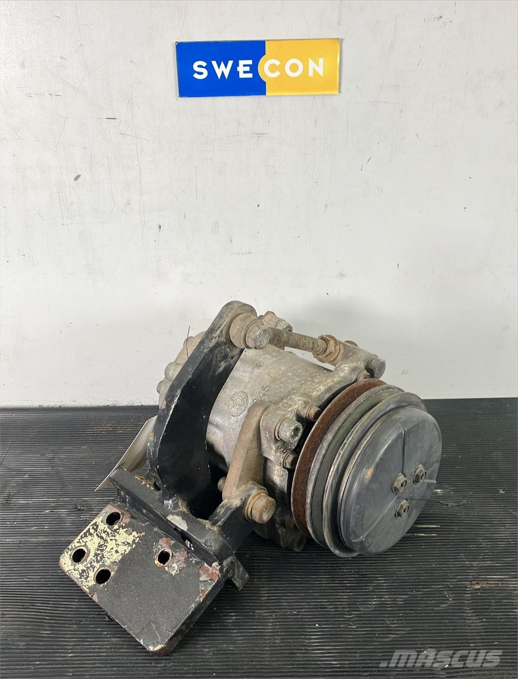 Volvo EC210CL KOMPRESSOR Radiatoren