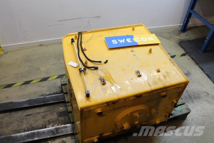 Volvo EC240BLC Bränsletank Muud osad